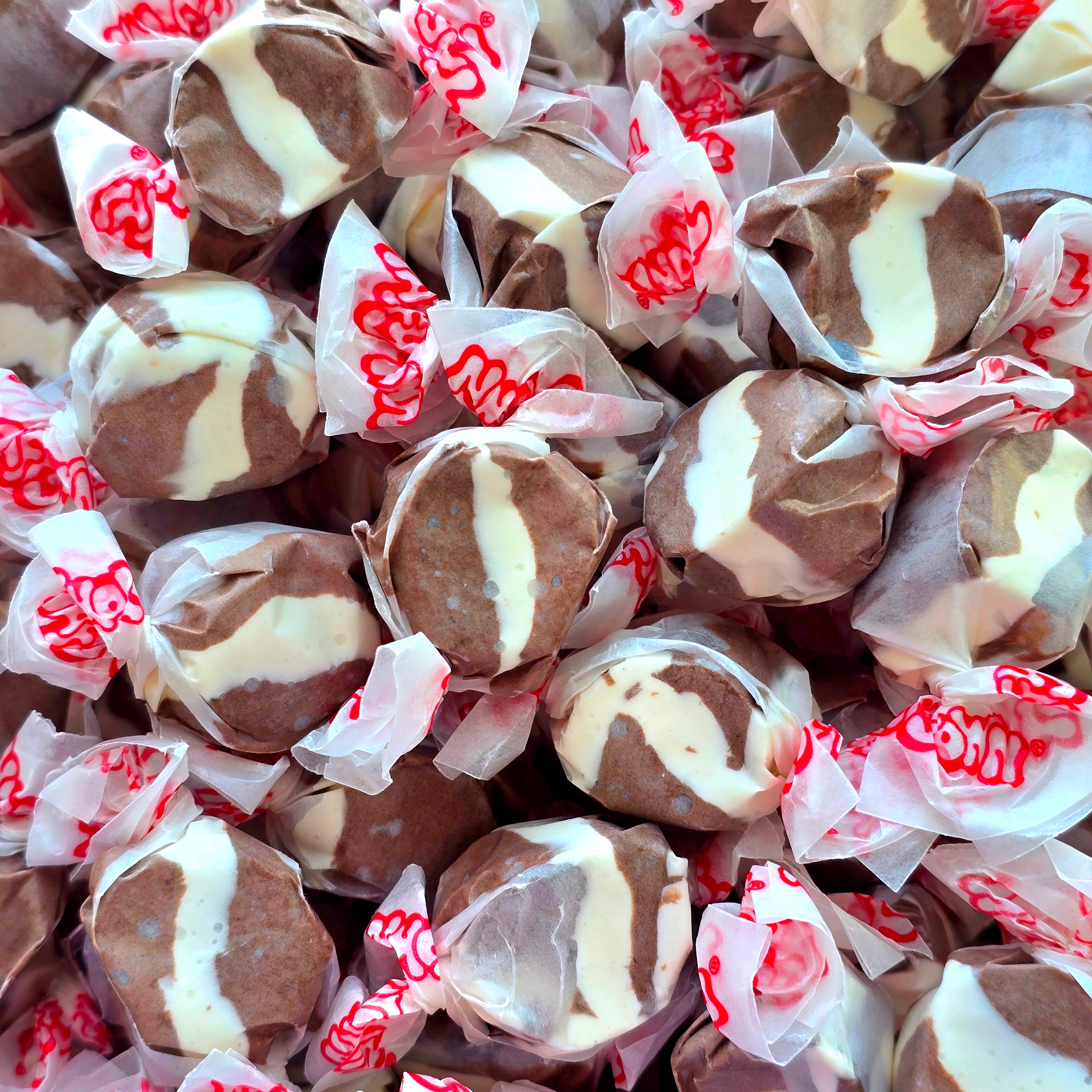 Cookies & Cream Salt Water Taffy - Pik n Mix Lollies NZ