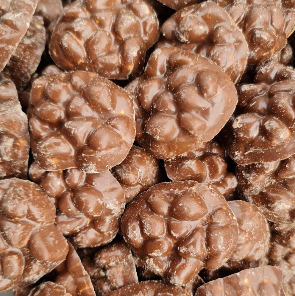 Peanut Clusters - Pik n Mix Lollies NZ