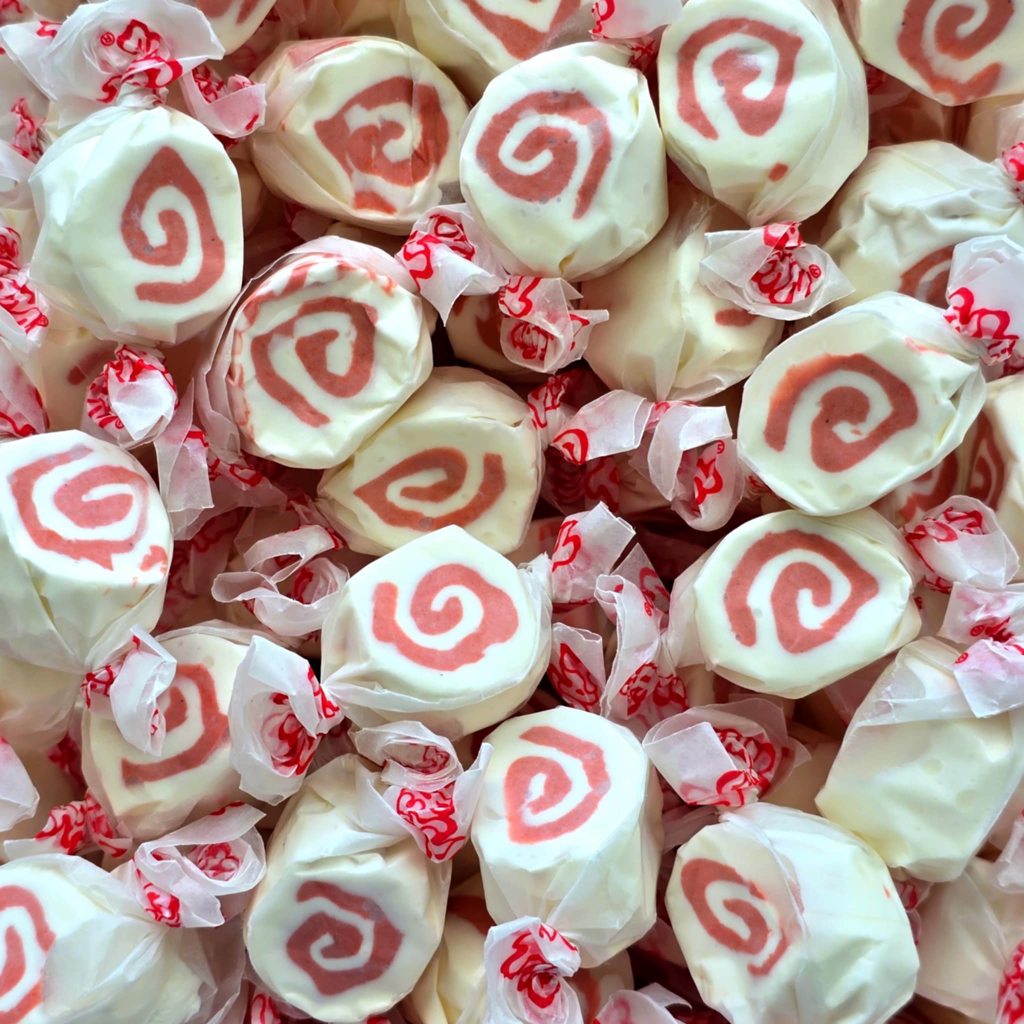 Red Velvet Cake Salt Water Taffy