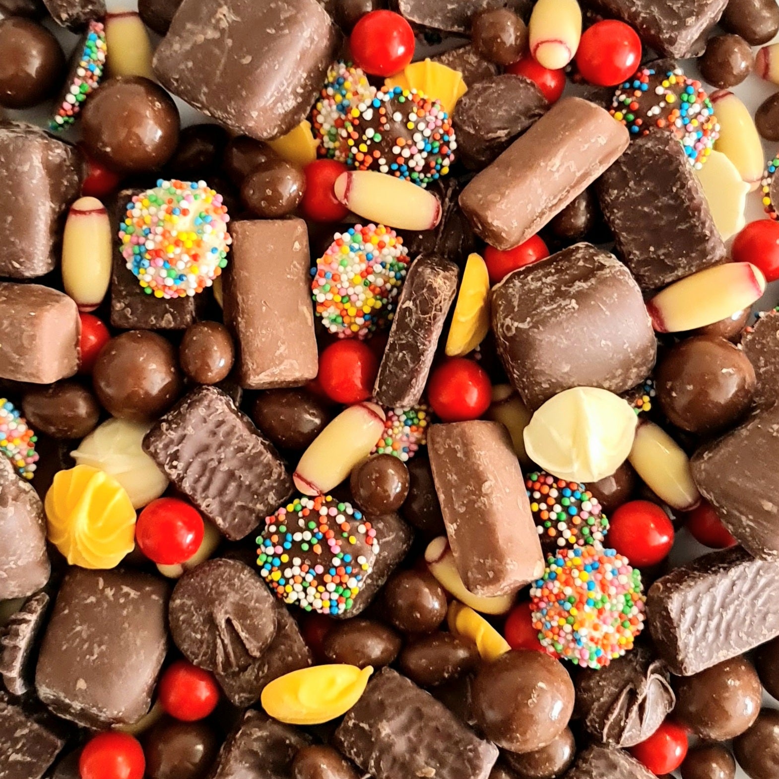 Chocolate Mixed Combo - Pik n Mix Lollies NZ