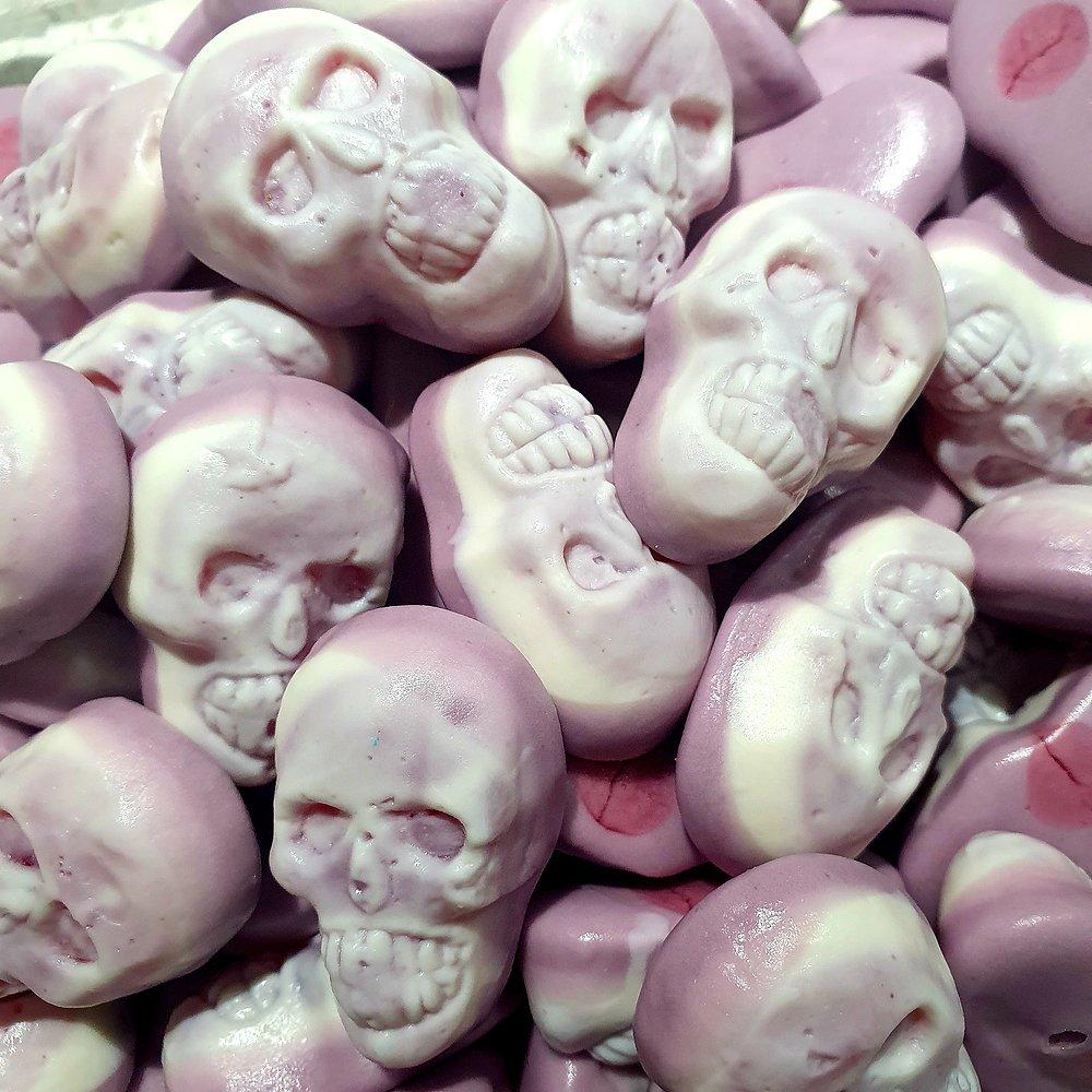 Giant Skulls - Pik n Mix Lollies NZ